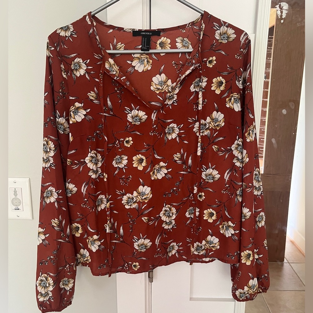 Floral print long sleeve blouse